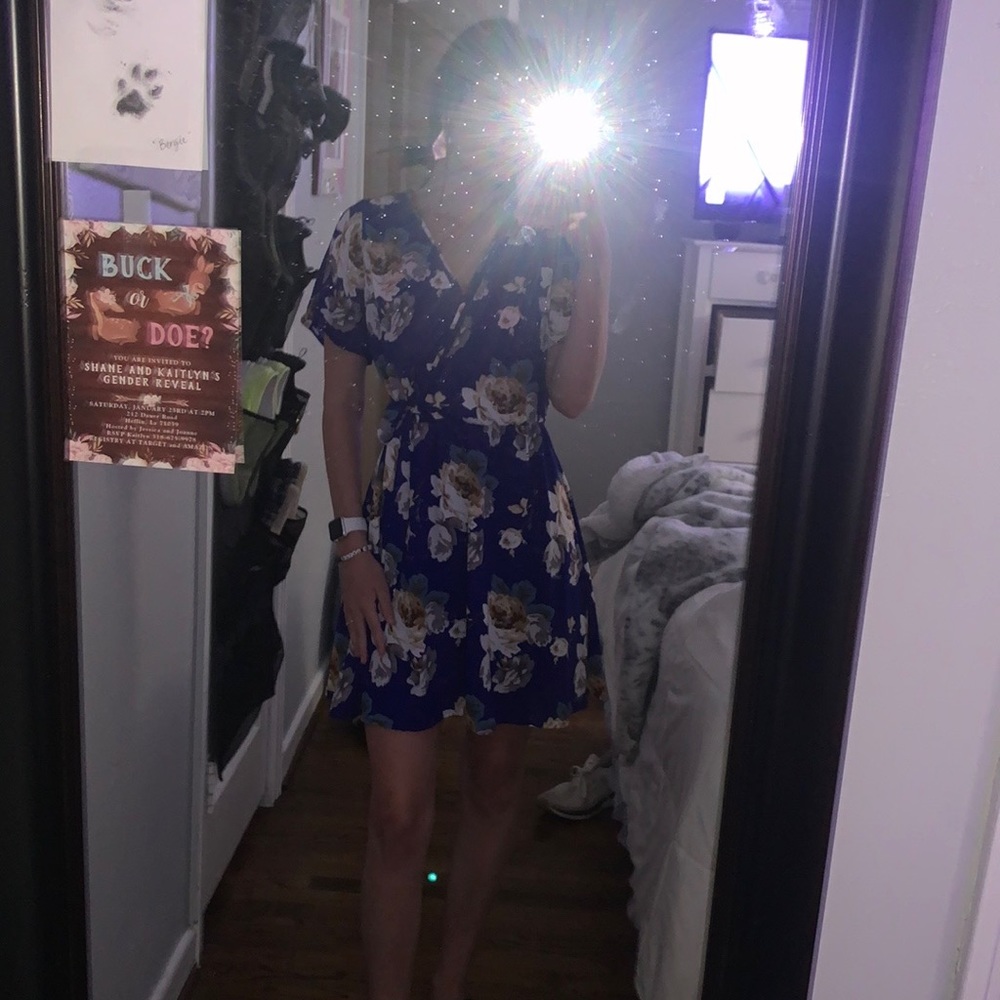 Floral dress, very comfortable and appropriate